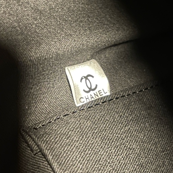 Beautiful Channel Striped Tote. Like New - Picture 7 of 12